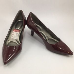 Bozazie Wine Color pointed toe heels New